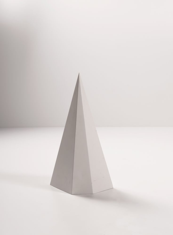 SOL LEWITT - Pyramid IV
