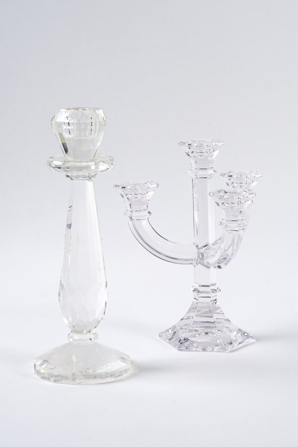 Un candeliere e un candelabro.
Villeroy & Boch, XX secolo.