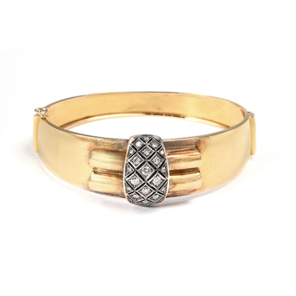 Bracciale rigido con Diamanti.