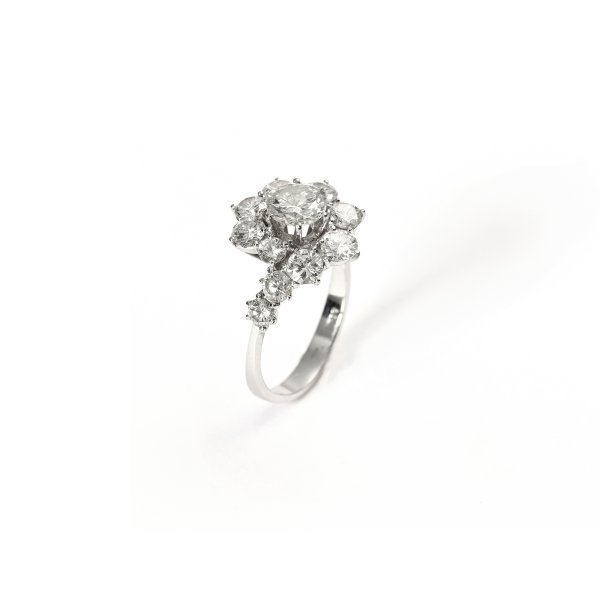 Anello con Diamanti.