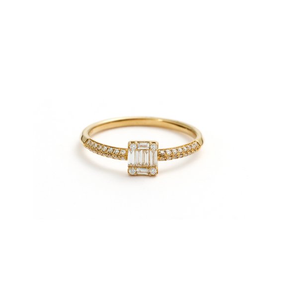 Anello con Diamanti.