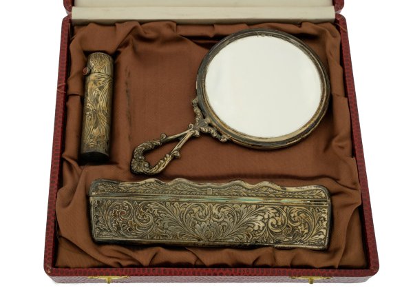 ARGENTI - Set necessaire da borsetta in argento 800, anni '50
