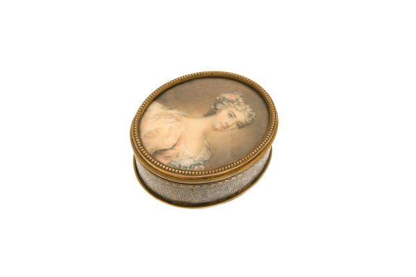 COFANETTO - Cofanetto in argento dorato 800, anni '40