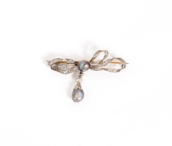 Spilla in oro bianco 18kt