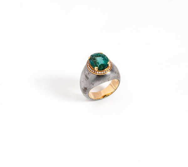 Anello in oro rosa 18kt e metallo