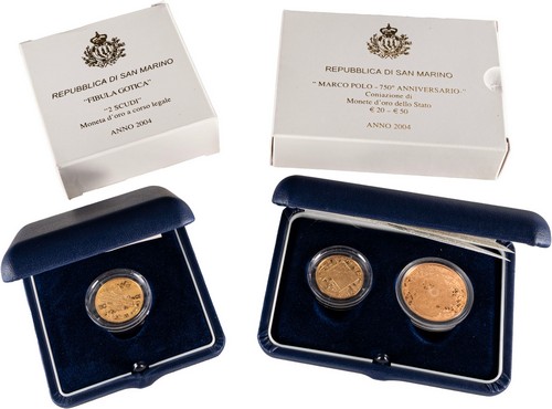 SAN MARINO - Nuova monetazione (1972-) - Lotto composto da 20, 50 euro e 2 scudi, 2004, in astucci originali.