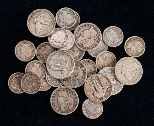 STATI UNITI D'AMERICA - Lotto di 27 monete in argento (Quarter Dollar e Barber Dime), senza ripetizioni.