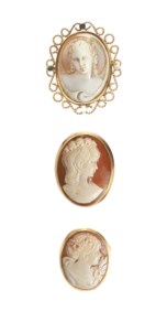 Tre spille in oro giallo 18kt