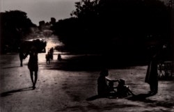 India - Hampi, viale. Soggetto n. 1