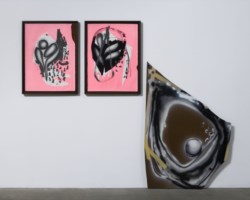 Infinite mask / perpetual mash up (pink)