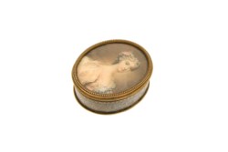 Cofanetto in argento dorato 800, anni '40