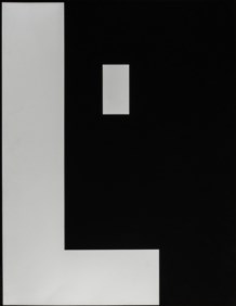 L'(assente)