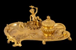 Gilded bronze inkpot