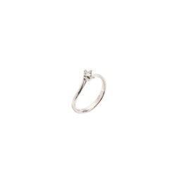 Anello solitario in oro bianco 18kt