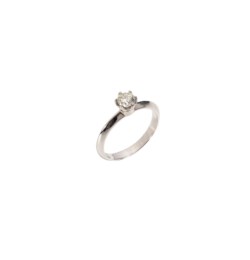 Anello solitario in oro bianco 18kt