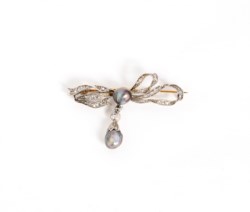 Spilla in oro bianco 18kt