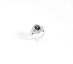 Anello in oro bianco 18kt