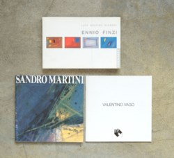 Lot of three catalogues