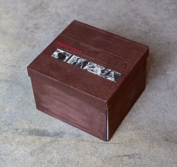 Eighteen flip books about italians in movement