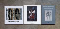Lot of three catalogues