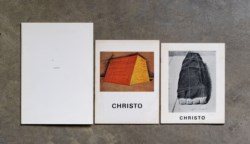 Lot of three catalogues