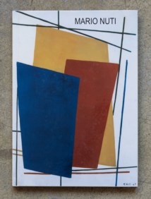 Fra astrazione e classicismo