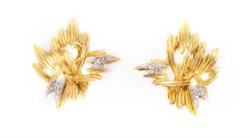Orecchini a lobo in oro giallo 18kt