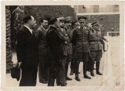 BALBO ITALO - FOTOGRAFIA CHE RITRAE IL GOVERNATORE DELLA LIBIA ALLA X FIERA DI TRIPOLI