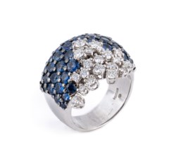 Damiani, gold ring with diamonds and sapphire, Flutti collection, 2000s