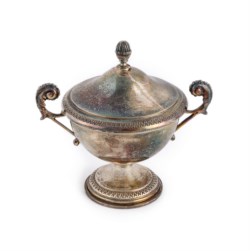 Two-handled sugar bowl with lid, Italy, 20th century