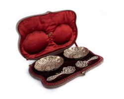 925 silver bowls and spoons, England, late 19th century