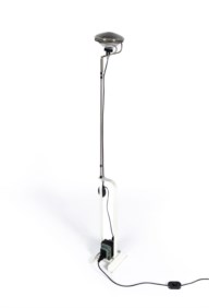 Toio floor lamp