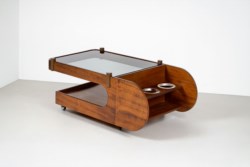 Wood and aluminium bar table