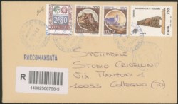 Repubblica - Raccomandata affrancata con 2,80 € (2739) con dentellatura fortemente spostata